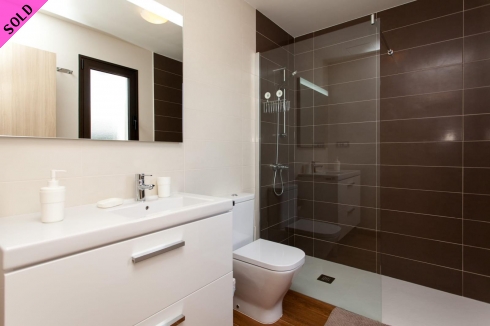 Just 4 Sales, La Estancia