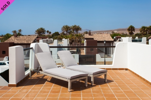 Just 4 Sales, La Estancia
