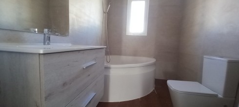 Villa, Triquivijate - Photo 20