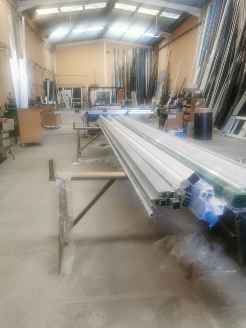 Aluminios Lorenzo Just 4 Sales