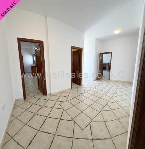 Villa 1