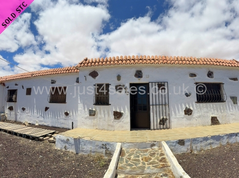 Villa 2
