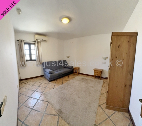 Villa 2