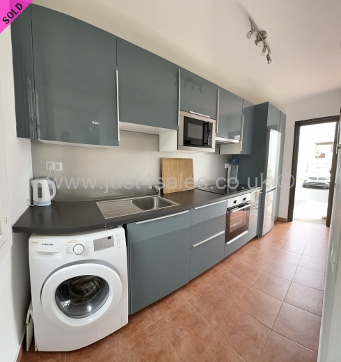 Las Lomas Just 4 Sales.