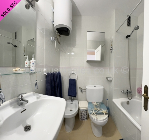 Just 4 Sales, Bouganville