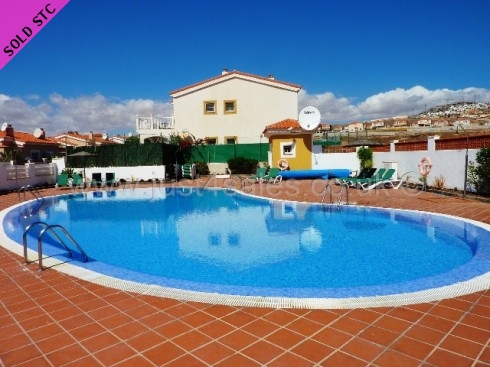 Los Arcos Pool Just 4 Sales