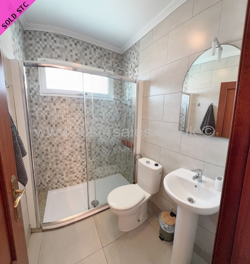 Just 4 Sales, Beach Villas