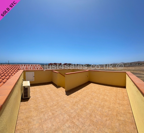 Just 4 Sales, Beach Villas