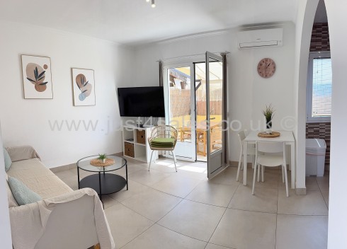 Just 4 Sales, Beach Villas