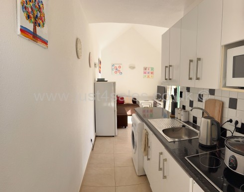 Just 4 Sales, Caleta Paraiso