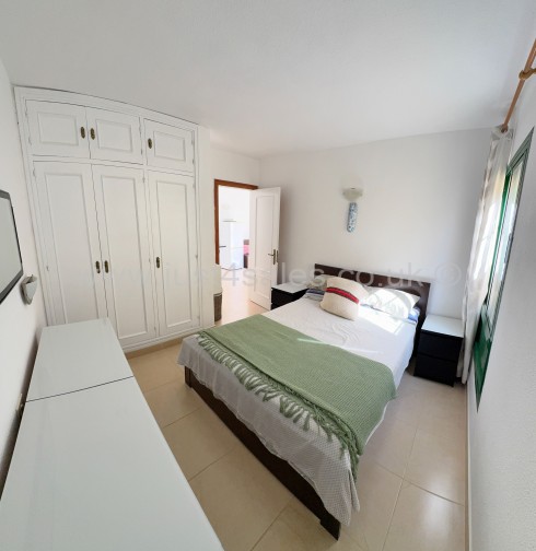 Just 4 Sales, Caleta Paraiso