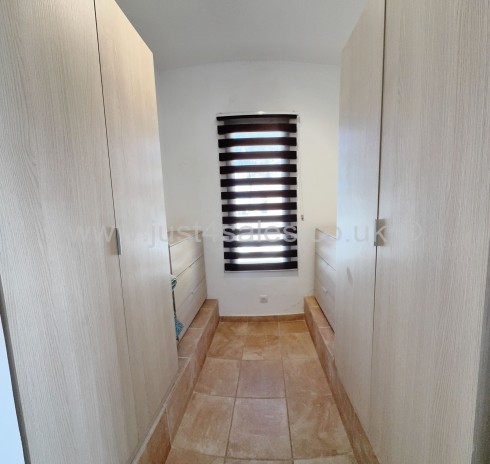 Master wardrobe Master wardrobe