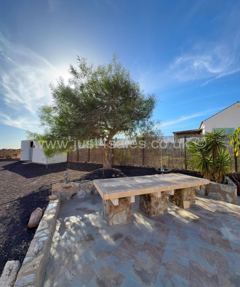 Just 4 Sales Triquivijate Just 4 Sales Triquivijate