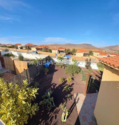 Just 4 Sales Triquivijate