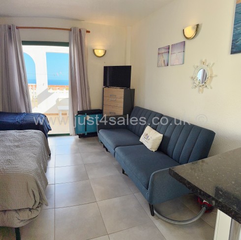 Just 4 Sales, Caleta Paraiso