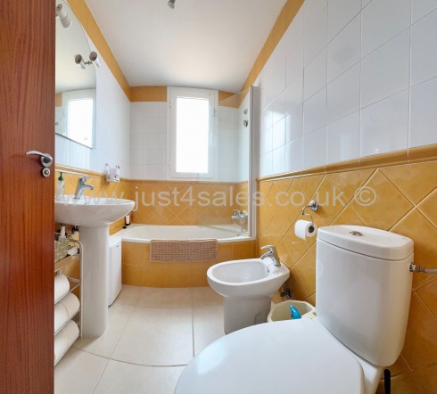 Ocean Villas Just 4 Sales