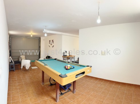 Ocean Villas Just 4 Sales