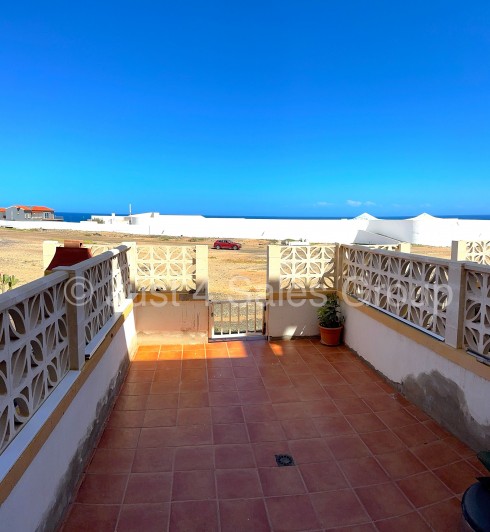 Just 4 Sales, Costa Residencial