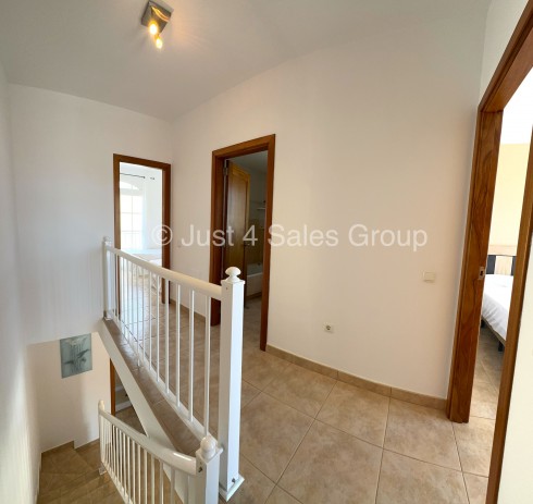 La Colina Just 4 Sales.