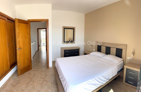 La Colina Just 4 Sales.