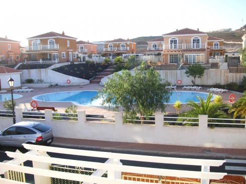 La Colina Just 4 Sales.