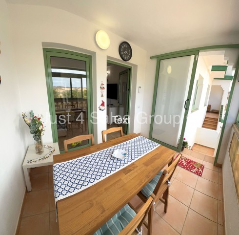 Just 4 Sales, Gaudia