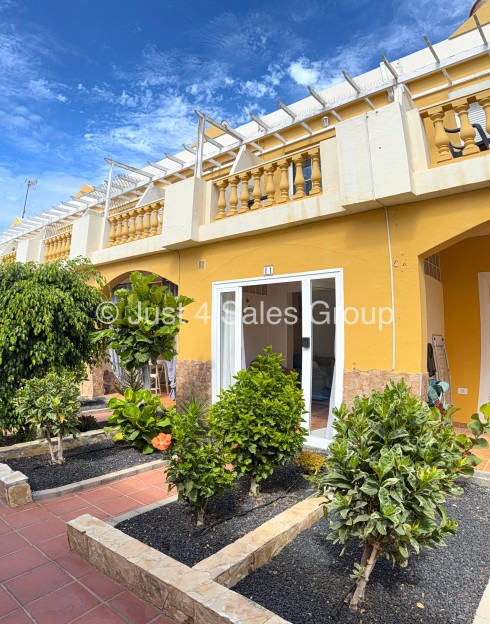 Euro Caleta Just 4 Sales
