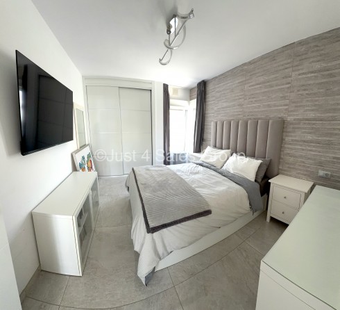 Just 4 Sales Calle Tamonante