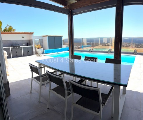 Just 4 Sales Calle Tamonante