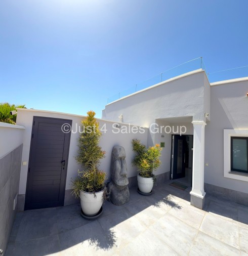 Just 4 Sales Calle Tamonante