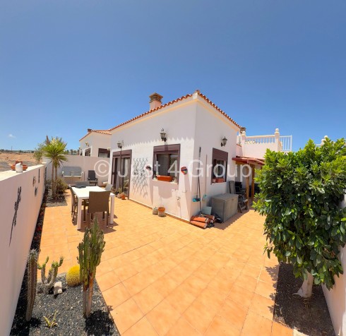 Just 4 Sales, Villas Blanca Just 4 Sales, Villas Blanca